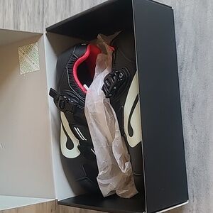 NEW Peloton Cycle Shoes